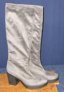 Bussola Style NWOB Bucharest Euro 41 US 10 Grey Ultra Suede Knee High Boots - Picture 1 of 11