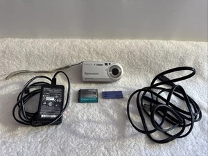 Cámara digital Sony Cyber Shot DSC-P100 5,1 MP zoom 3X vista/leer limpia  - Imagen 1 de 12