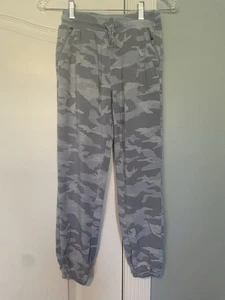 Athleta Mädchen hellblau Camp Jogginghose Medium 8-10 - Bild 1 von 10