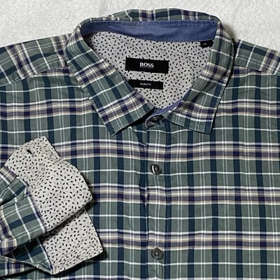 Camisa social masculina Boss Hugo Boss tamanho XL azul e verde slim fit xadrez manga longa - Imagem 1 de 4