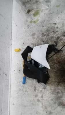 Cinturón de seguridad cubo delantero pasajero retractor se adapta a 12-15 BMW X1 492478 Foto 1 de 4