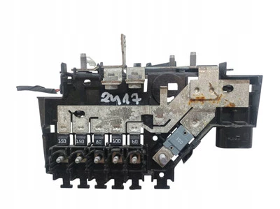 SICHERUNGSKASTEN A2055408095 Mercedes-Benz C-Klasse IV (2014- ) W205 / AU 84974 - Bild 1 von 4