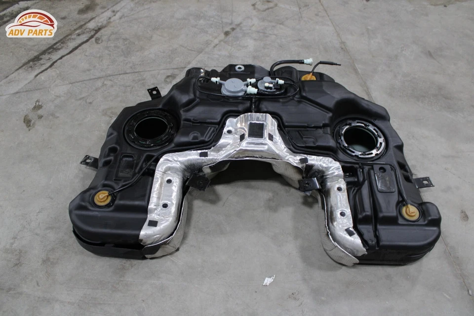 Dodge Durango 2012-2021 tanque de combustible depósito y escudos OEM Foto 1 de 4