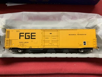 ATHEARN HO G63226 FRUIT GROWERS EXPRESS  FGCX #11834 57' MECH REEFER  FREE SHIP - Image 1 of 4