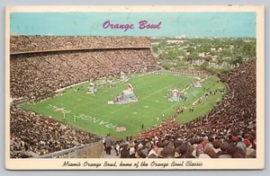 Miami FL Miami Orange Bowl Home Classic Bowl Miami Hurricanes c1967 Postcard M7 - Picture 1 of 2