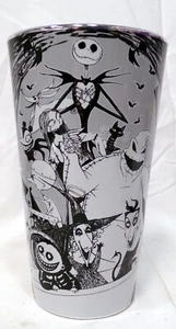 Silver Buffalo Nightmare Before Christmas Graphic Print Pint Glass - Picture 1 of 3