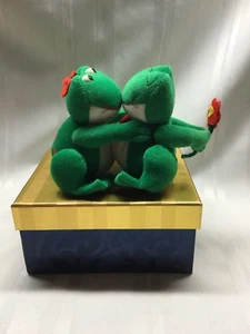 GANZ Sweetheart Frogs - Green - 3 3/4" x 6" - Kissing Flower Hearts Valentines - Bild 1 von 6