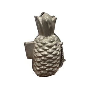Vintage Pewter Ice Cream Chocolate Candy Mold Pineapple Welcome Hospitality - Picture 1 of 4