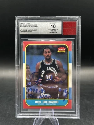 1986-87 FLEER DAVE GREENWOOD JERSEY FUSION #41 GU INSCRIPTION  PATCH BGS 10 AUTO - Image 1 of 2