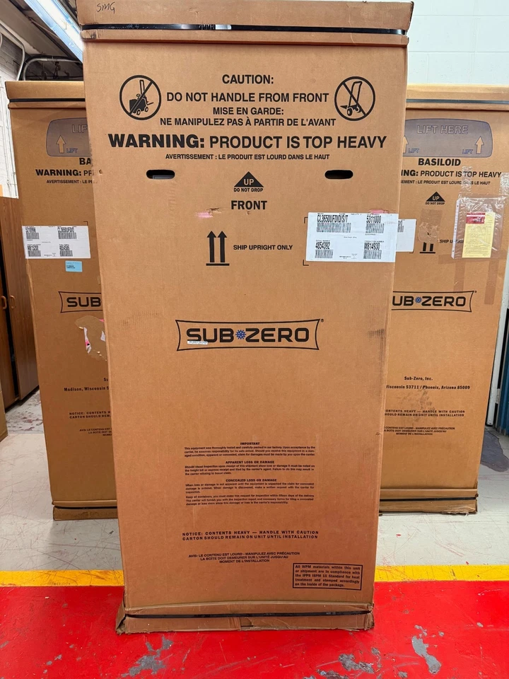 36” Subzero Refrigerator French Door With Water Dispenser CL3650UFDIDST (New)