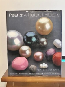 Pearls: A Natural History - Imagen 1 de 6