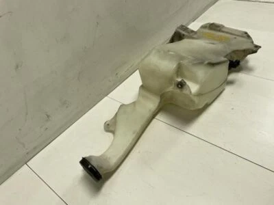 Chevrolet Suburban 1500 2012 depósito de lavadora de parabrisas se adapta a 07-14 Escalade Foto 1 de 4