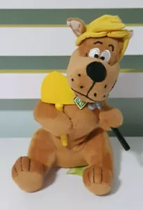 Scooby-Doo Plush Toy Builder with Spade and Hammer Hanna-Barbera 22cm Tall! - Picture 1 of 3
