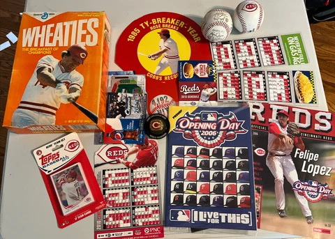 1990 Reds World Series Ring Pete Rose Fan Baseballs Schedules Clippers Cards SGA Cover