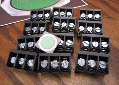 RDI 3 Position Terminal Blocks (12) 300v 25a pin to screw 6PCV-03 248132 - Image 1 of 4