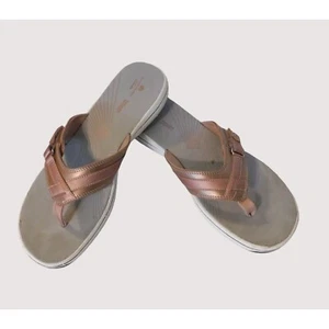 Clarks Cloudsteppers Breeze Sea Flip Flops Rose Gold Cushioned Soft Womens 10M - Picture 1 of 12