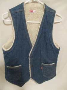 Vintage Levis Sherpa Lined Denim Boys Vest Size Medium Orange Tab Made In USA - Picture 1 of 6