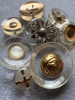 8 VINTAGE Chunky LUCITE BUTTON lot Metal Embedded Centers - Image 1 of 4