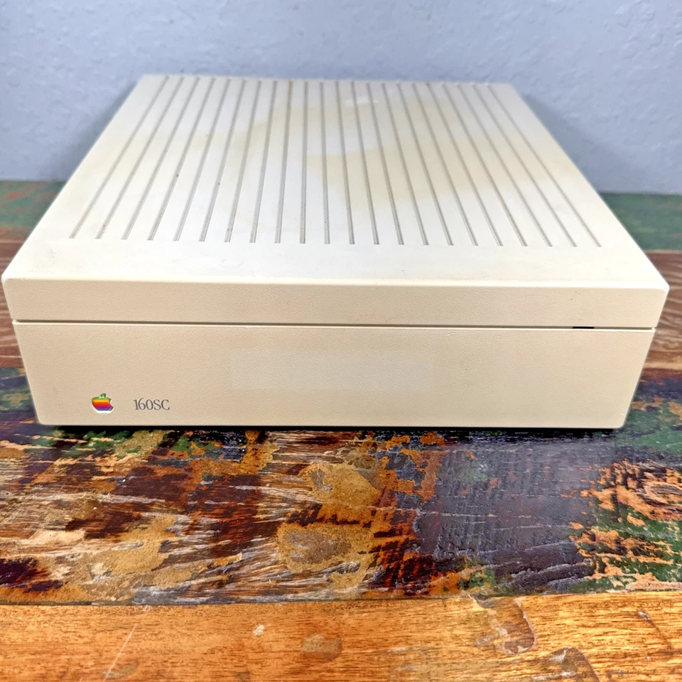 Disco duro vintage Apple 160SC M2606 - sin probar - 1989 hecho en EE. UU. Foto 1 de 4