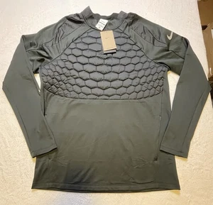 $100 Nike Strike Therma-FIT Soccer Drill Top Black Thumbholes Quilted Size Large - Picture 1 of 5