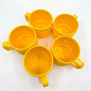 Vintage 70s Rubbermaid Yellow Ribbed Mugs • Set of 5 • Model 3819 Retro Cups - Picture 1 of 11