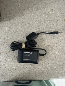 Alimentatore adattatore CA OLYMPUS A513 5V 0.6A originale usato condizioni - Foto 1 di 6