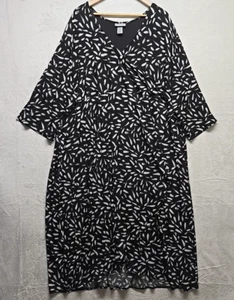 CATHERINES Wrap Dress Size 4X Black White Stretch Lightweight Flowy Artsy Boho - Picture 1 of 10