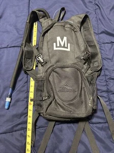 HIGH SIERRA Black 2L Hydration Backpack Airmesh Back Hiking Cycling Pack - Picture 1 of 11