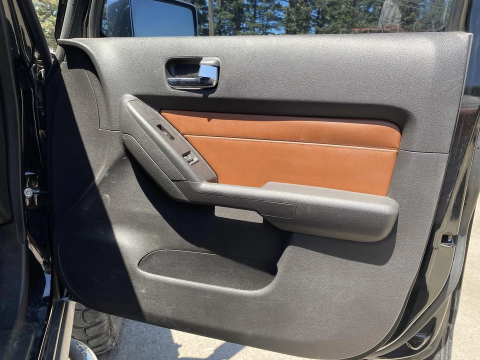 2008-2010 HUMMER H3 Alpha передней пассажирской двери отделки панели черный/Марокко кожи - Изображение 1 из 1