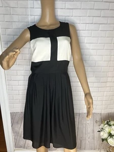 J. Taylor Dress Womens 8 Black Ivory ColorBlock Sleeveless Pleated A-Line NWOT - Picture 1 of 12