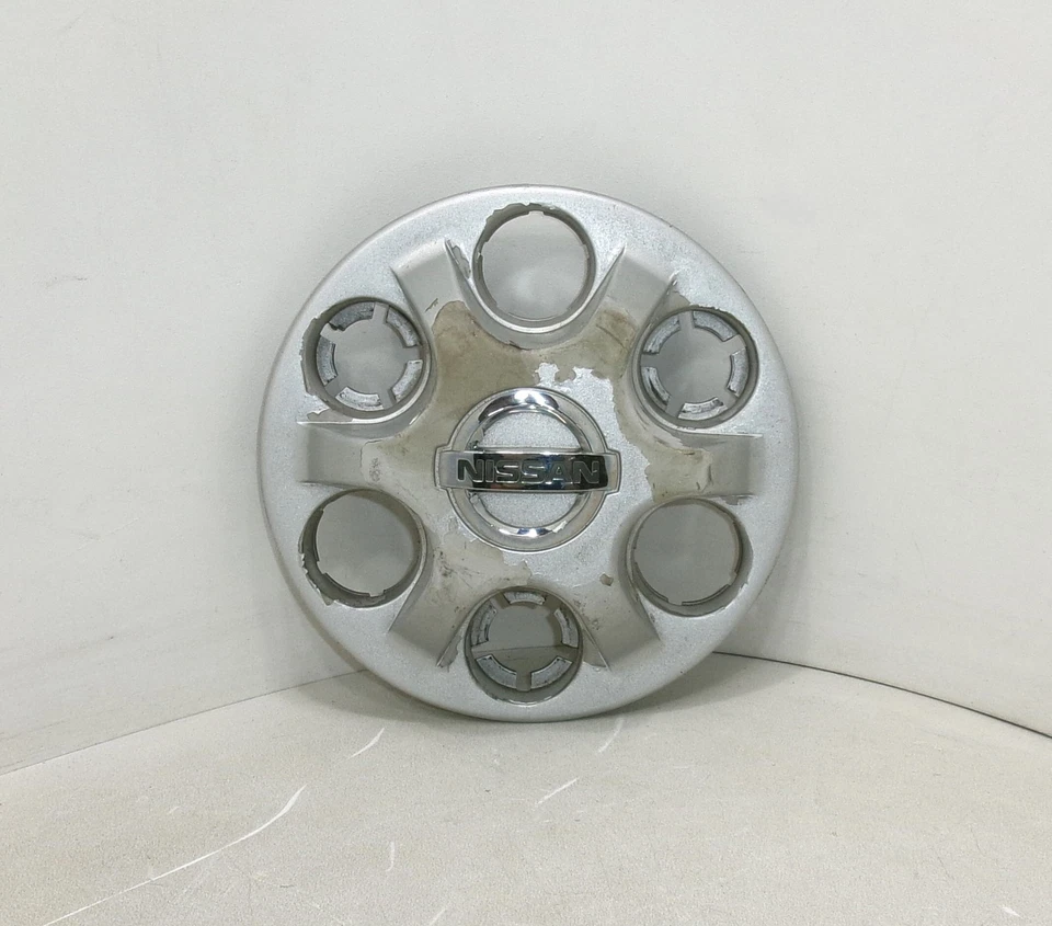 Tapa central plateada para llanta Nissan Xterra 2010 OEM Foto 1 de 4