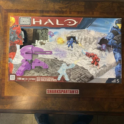 Halo Mega Bloks Versus: Snowbound Battlescape Set 97068 - Image 1 of 4