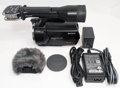 Sony NEX-VG20 HD Digital HD Video Camera Recorder Interchangeable lens Japan - Image 1 of 4