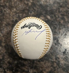 Jose Altuve Signed Autographed Gold Glove Baseball Houston Astros PSA/DNA - Picture 1 of 3