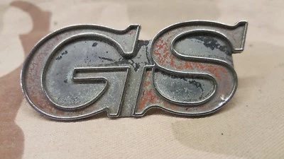 1967 1969 Buick GS Grille Emblem Ornament Badge Skylark Gran Sport 400 - Image 1 of 4