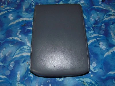 01-03 OLDSMOBILE AURORA REAR SEAT Grey Center Console Lid Armrest Arm Rest Cover - Изображение 1 из 3