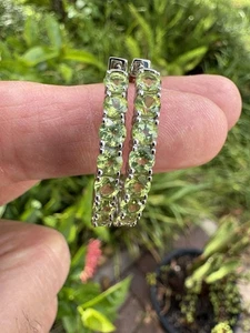 VINTAGE DESIGNER DK STERLING SILVER PERIDOT STONE HOOP EARRINGS 1 3/8" - Picture 1 of 5