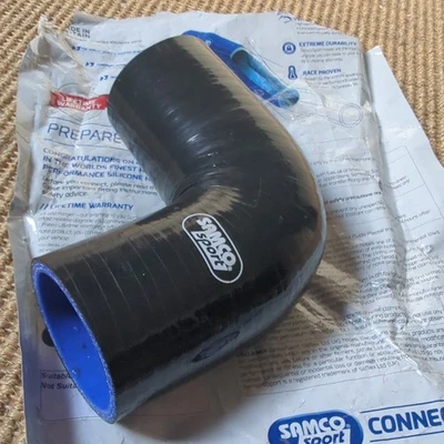 SAMCO SPORT #E90/51(BLACK) 2in 90 Deg Elbow Hose Black - Image 1 of 4