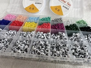 Buchstabenperlen Buchstaben a-Z Herz Perlen 0,8mm Crystal Tec Elastik Armband - Bild 1 von 5