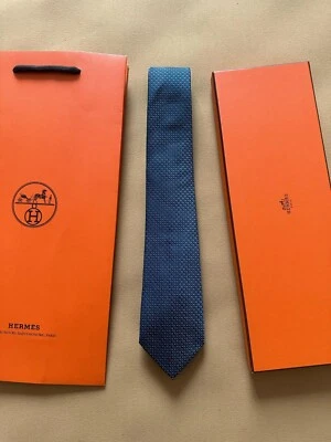 HERMÈS CLASSIC FACONNE DOT H TIE LENGTH 58.60" WIDEST 3.25" BLUE ZERO TARIFFS - Image 1 of 4