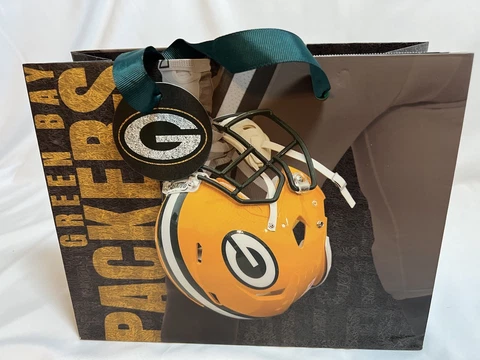 NFL Green Bay Packers Gift Bag, Medium with tags Cover