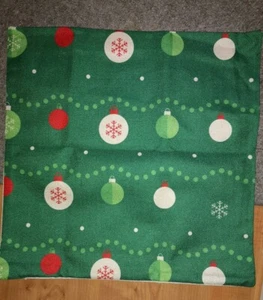 Christmas Cushion Cover Festive green Xmas Square Pillow Case Sofa Throw Cushion - Picture 1 of 2