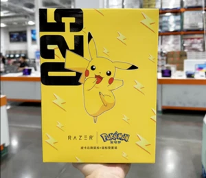 Razer x Pokémon Pikachu DeathAdder Wired Gaming Mouse and Mouse Pad Combo - Picture 1 of 6
