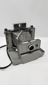 POLAROID Land Camera Automatic 230 Kamera mit Trageriemen Vintage 60er Jahre - Bild 1 von 8