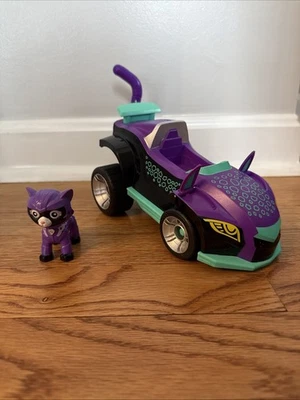 Paw Patrol Cat Pack Shade’s Feature Vehicle with Action Figure 2022 - Image 1 of 4
