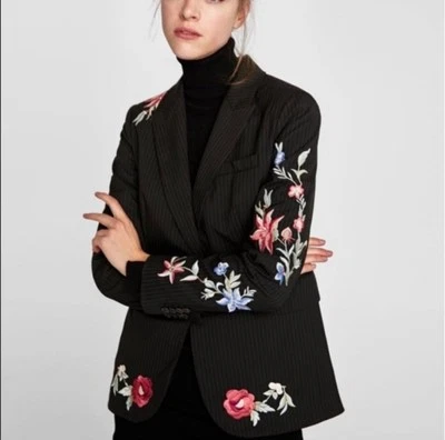 ZARA WOMAN GIACCA BLAZER STRIPED RICAMATO FIORI GREY ORIGINALE XS - Image 1 of 4