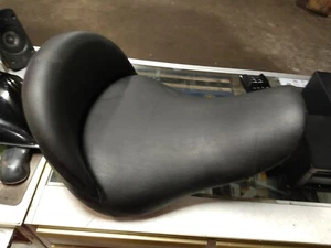 BMW K1200 K1200LT LT K12 DRIVER SEAT USED ORIGINAL 52532347061 - Picture 1 of 6
