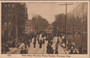 Cartolina folla tram Noon Hour Waltham Watch Factory Massachusetts MA 1907 - Foto 1 di 2