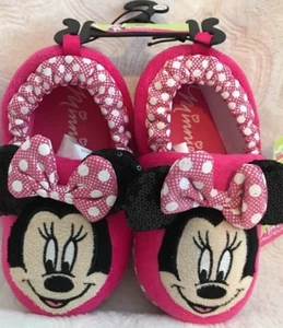 Disney Jr Minnie Mouse Toddler Slippers Size L, NWT Very Nice! - Picture 1 of 4