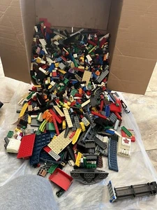 10 LBS.Assorted Lego Lot Pieces & Parts; FREE SHIP!!!!! - Picture 1 of 5
